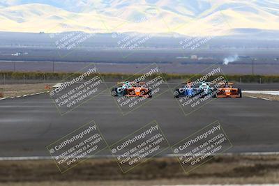 media/Nov-16-2025-CalClub SCCA (Sun) [[2975c16dfc]]/Group 5/Turn 1/